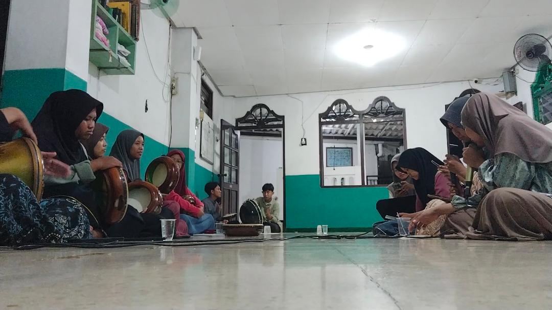 Kegiatan Selama Membaca Buku